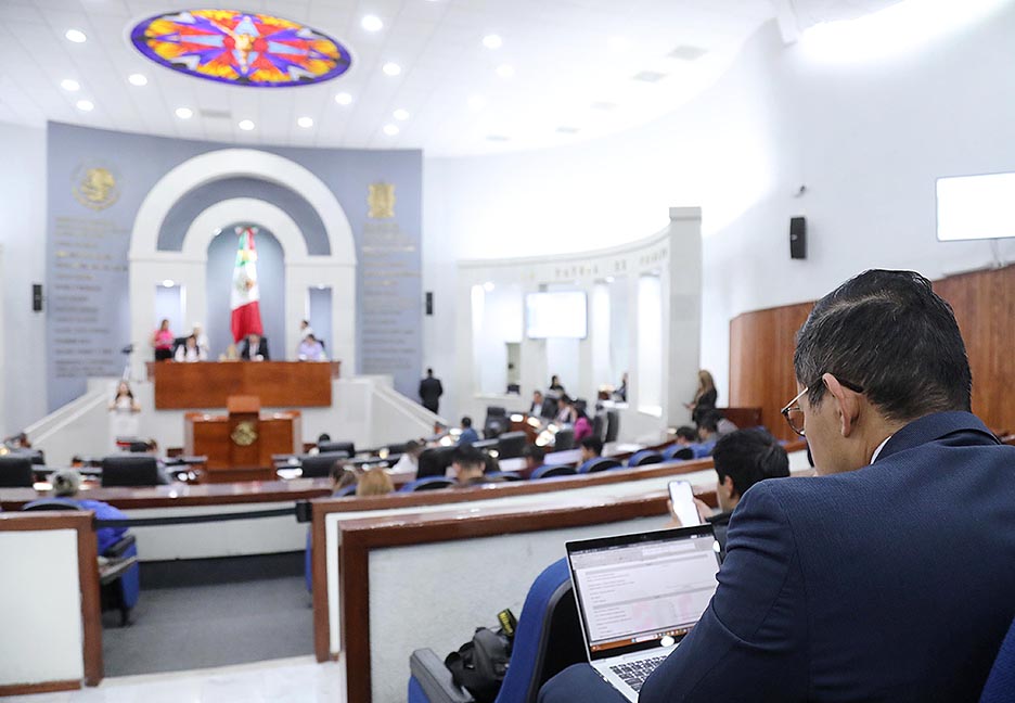 PIDEN IMPLEMENTAR CAMPAÑAS DE CULTURA VIAL PARA ZONAS ESCOLARES URBANAS