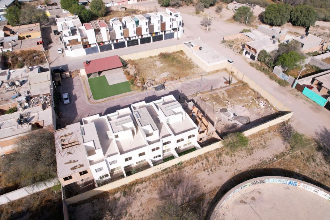 Invita el Ayuntamiento a quienes realizan una construcción o ampliación a tramitar su Licencia de Construcción