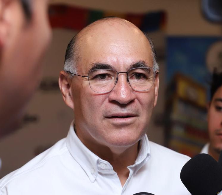 Guerra sucia es porque vamos arriba y haciendo propuestas: Enrique Galindo