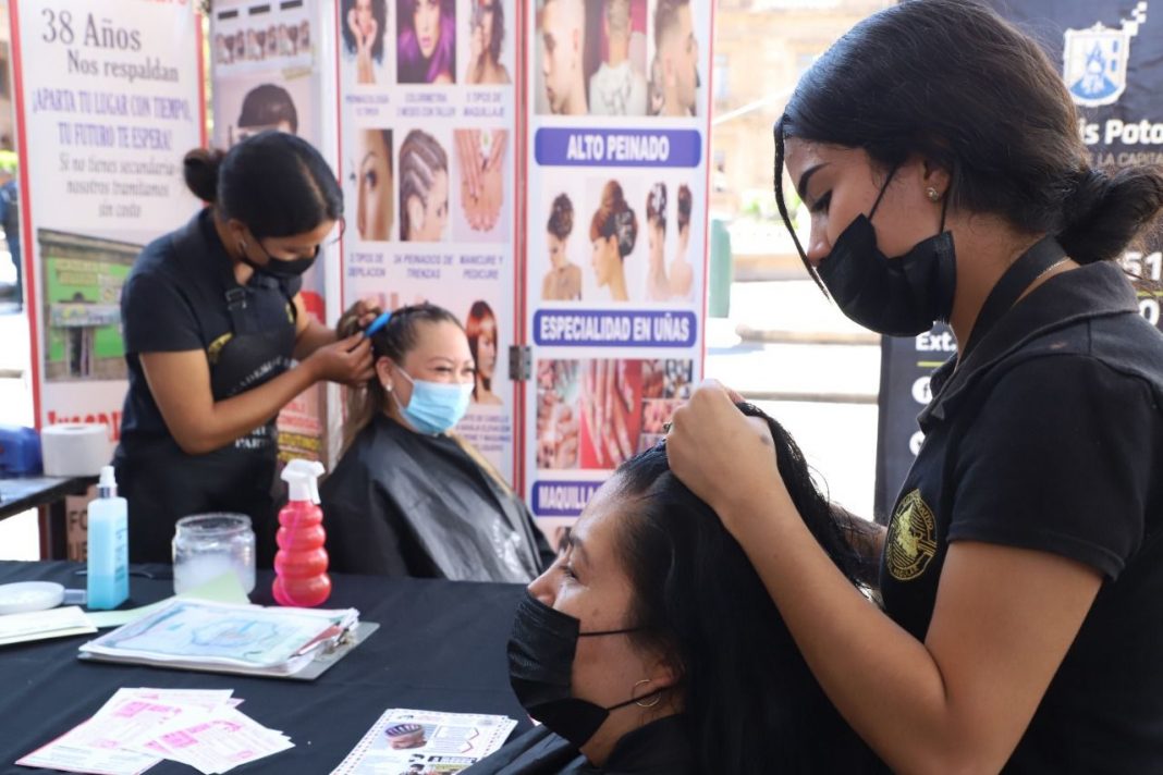 Gobierno de la Capital tiene casi lista la Feria Universitaria 2024, para que los jóvenes continúen su educación superior