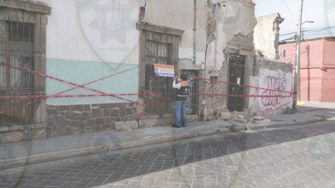 Llama Ayuntamiento a dueños de fincas antiguas a prevenir riesgos de derrumbe
