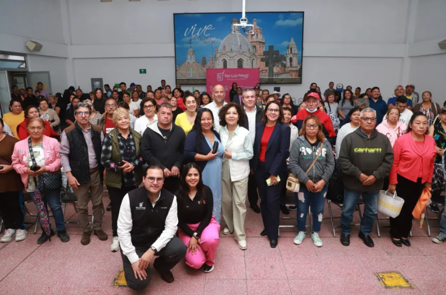 DIF Municipal fortalece la visión de cientos de potosinas y potosinos con la 10ª entrega de lentes de la Ruta de la Salud 2.0