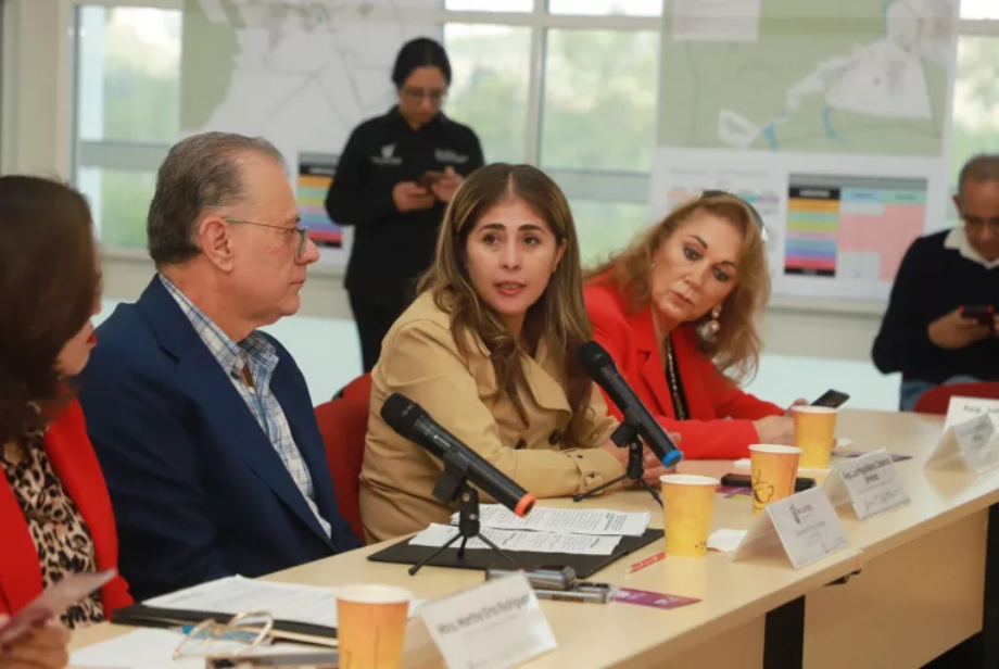 Gobierno Municipal refuerza acciones contra la violencia hacia mujeres en la Segunda Sesión del Sistema Municipal