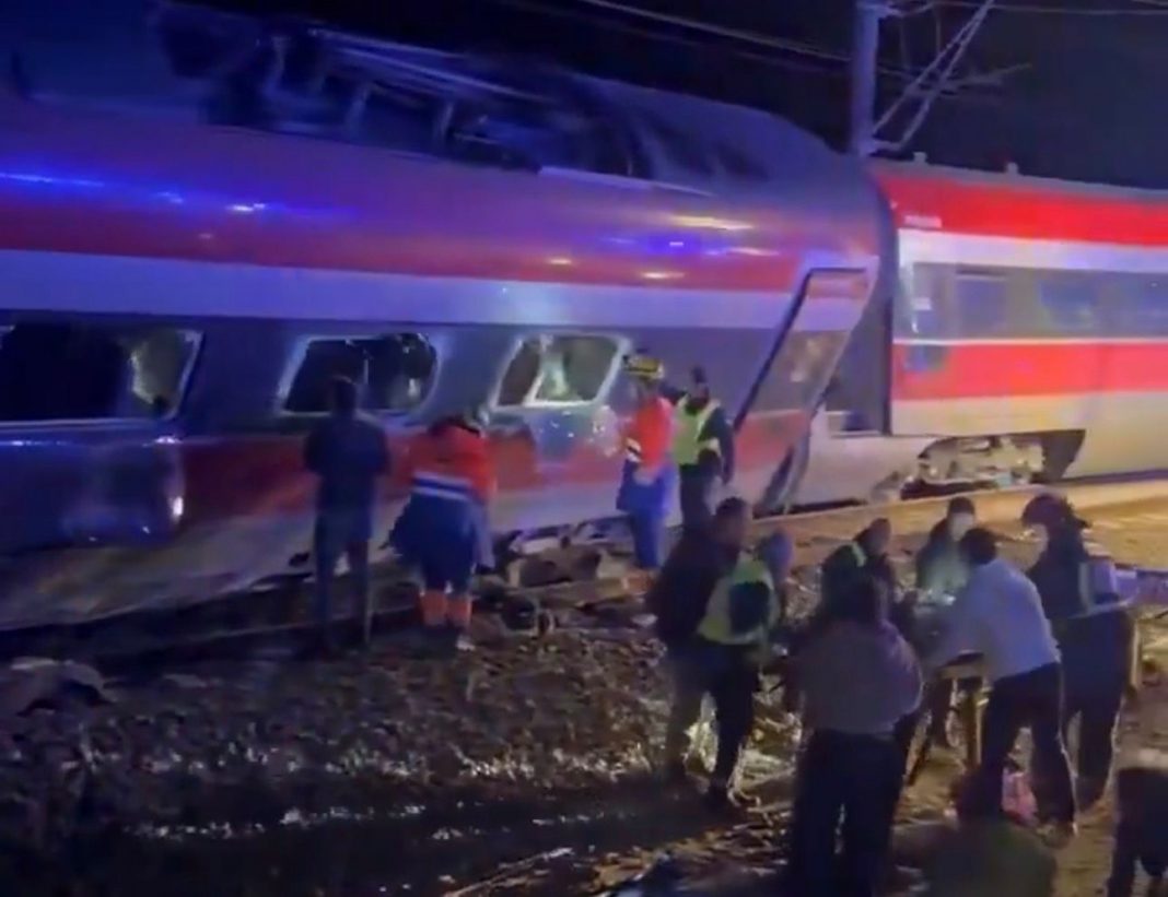 Tragedia en la red ferroviaria española: 40 muertos y decenas de heridos tras descarrilamiento en Córdoba
