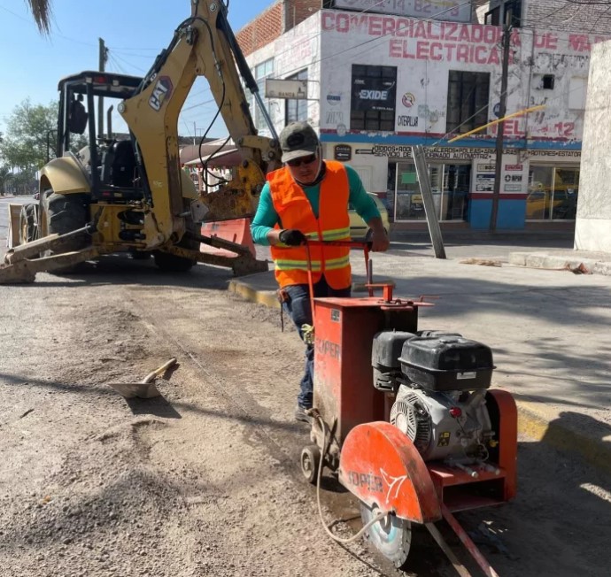 Interapas refuerza rehabilitación sanitaria en barrios tradicionales