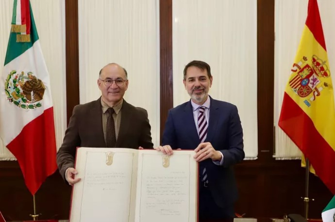 Alcalde Galindo recibe al Embajador Duarte de España, país invitado al Festival San Luis en Primavera