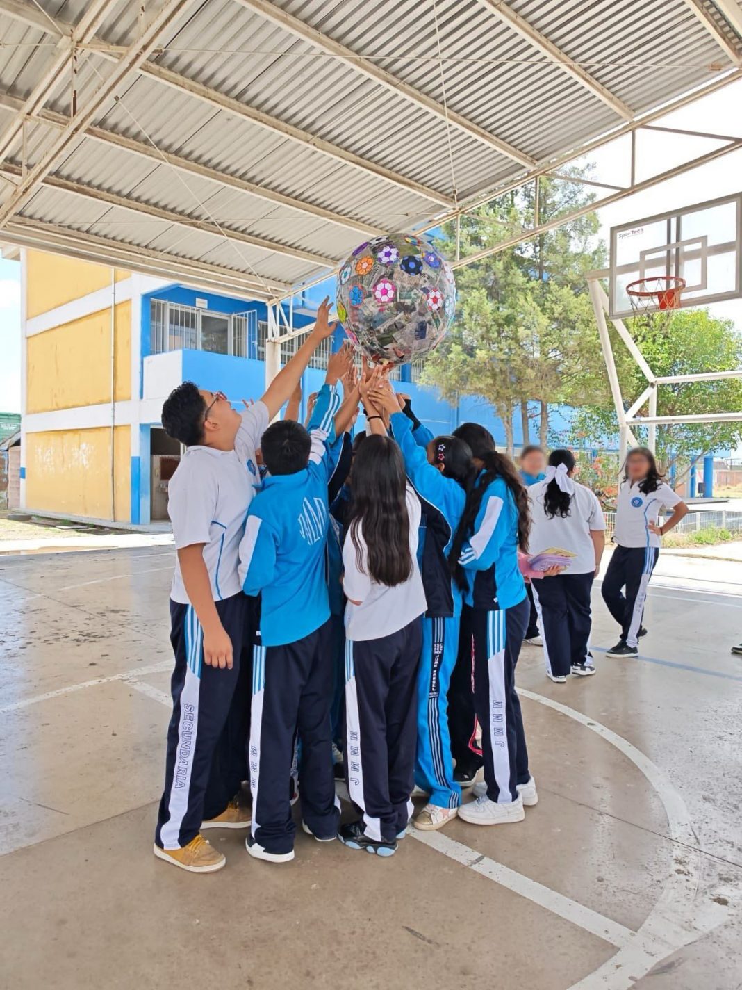 A LA ALIANZA GOBIERNO FEDERAL-AYUNTAMIENTO DE SL, SE SUMAN ESCUELAS MUNICIPALES.