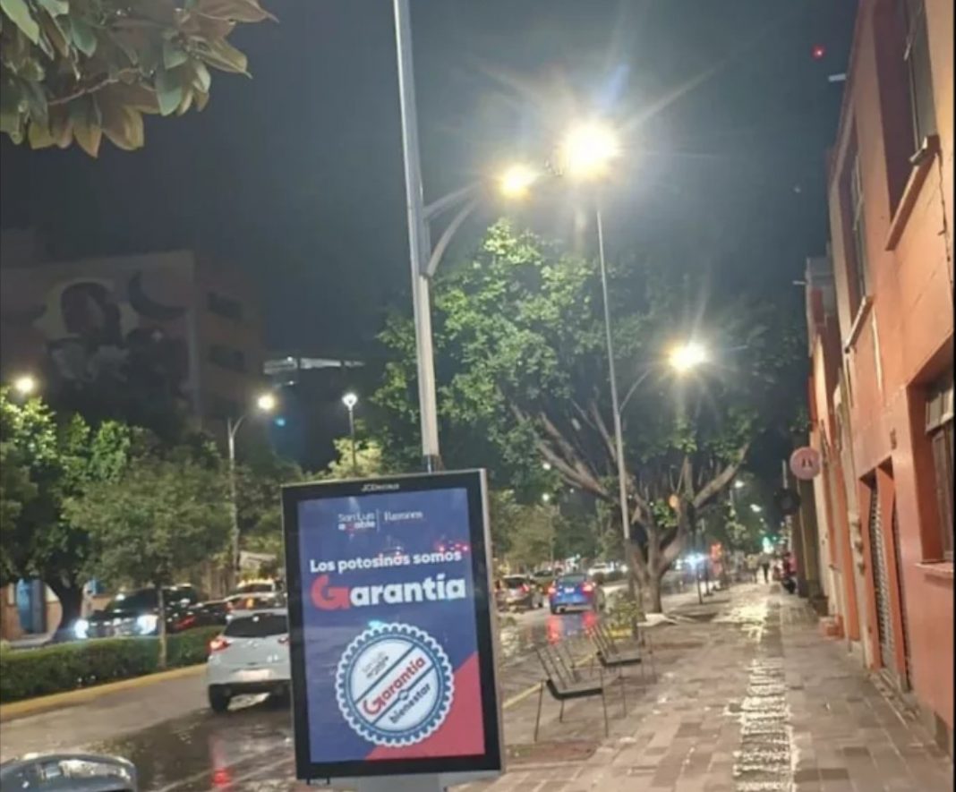Alumbrado Público responde con rapidez reporte de fallas en San Luis Capital