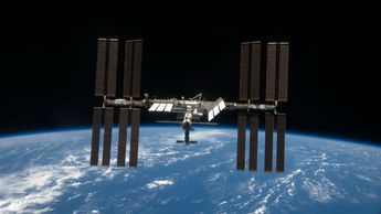 ACTIVAN PROTOCOLOS DE EMERGENCIA EN LA ESTACIÓN ESPACIAL INTERNACIONAL POR FUGA DE AIRE.