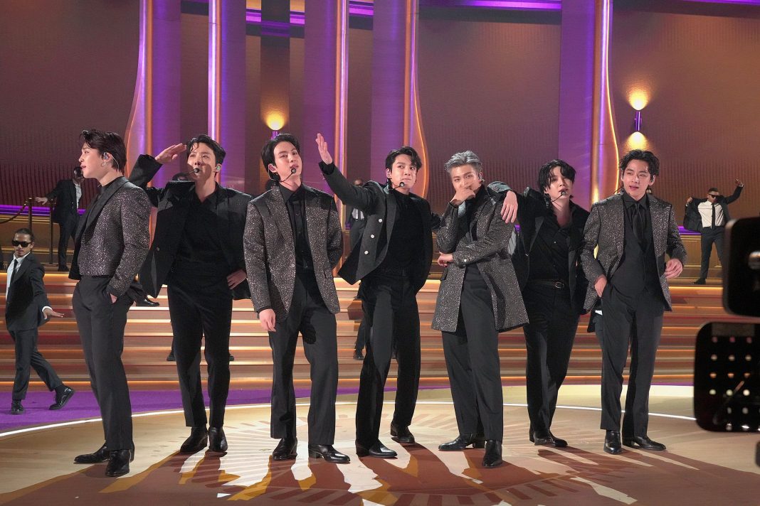 K-POP CONQUISTA LOS GRAMMY